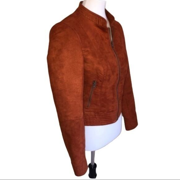 Outback Red Faux Suede Front Zip Jacket Size S EUC - Picture 2 of 7